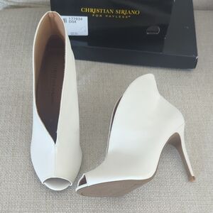 Christian Siriano Cream Peep Toe Heels